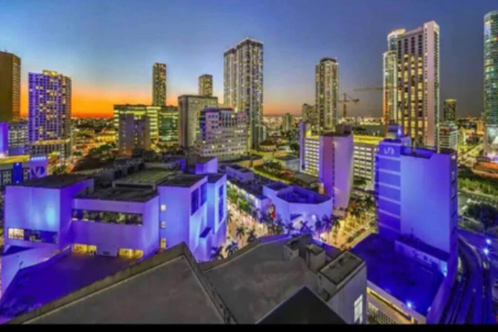 Apartmán Vibrant Studio Downtown Miami Exteriér fotografie