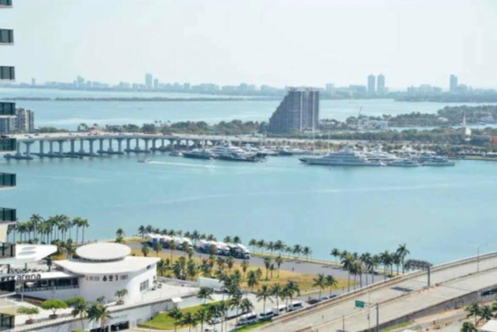 Apartmán Vibrant Studio Downtown Miami Exteriér fotografie